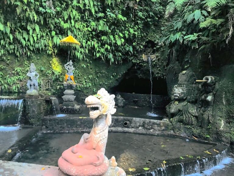 Pura Tirta Empul | Mata Air Suci, Air Penyembuh, dan Keajaiban Spiritual