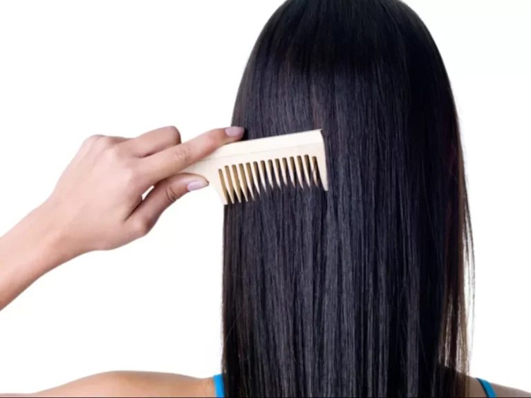 Rambut Lurus Tanpa Salon: Tips Alami yang Mudah!