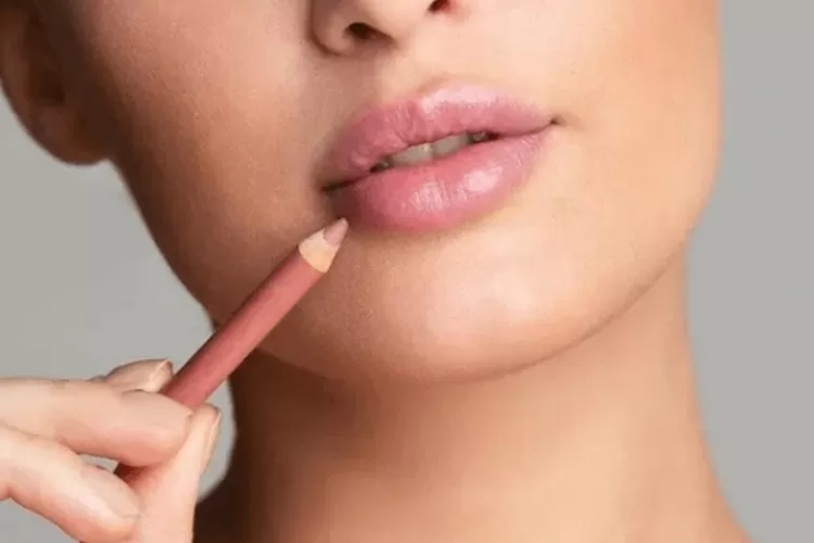 Temukan Lip Liner Terbaik untuk MUA dan Pemula!