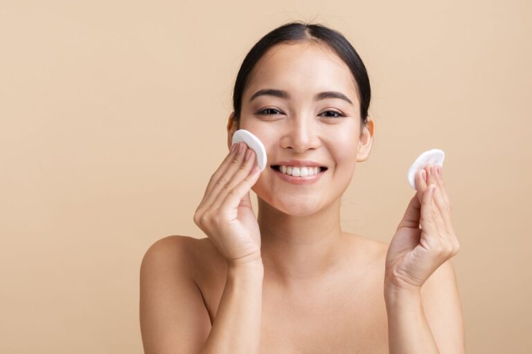 Tips Ampuh: Double Cleansing yang Tepat untuk Kamu!